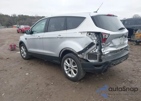 2017 Ford Escape Se из США, поврежденный, VIN 1FMCU0GD1HUD39067